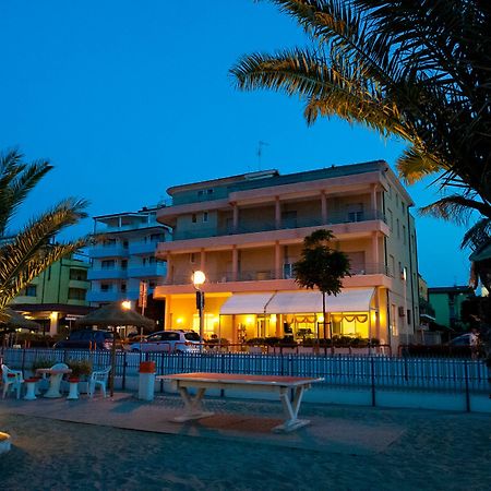 Albergo Villa Mauri ريميني المظهر الخارجي الصورة