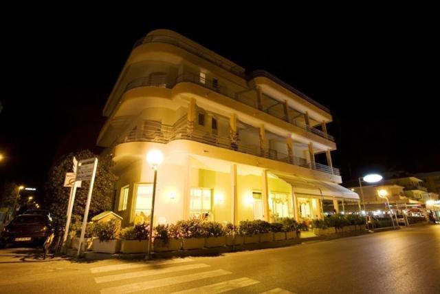 Albergo Villa Mauri ريميني المظهر الخارجي الصورة