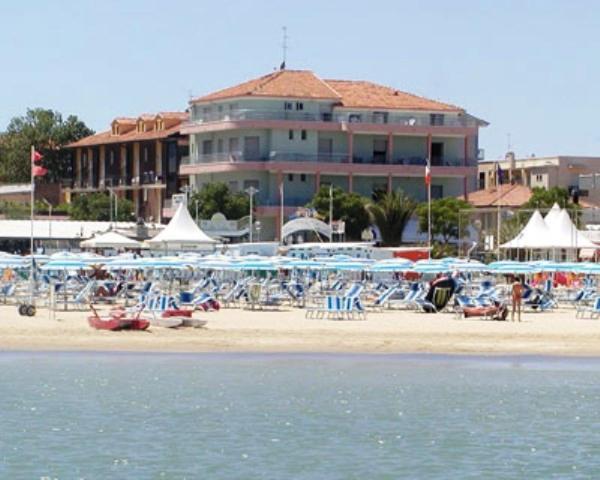 Albergo Villa Mauri ريميني المظهر الخارجي الصورة